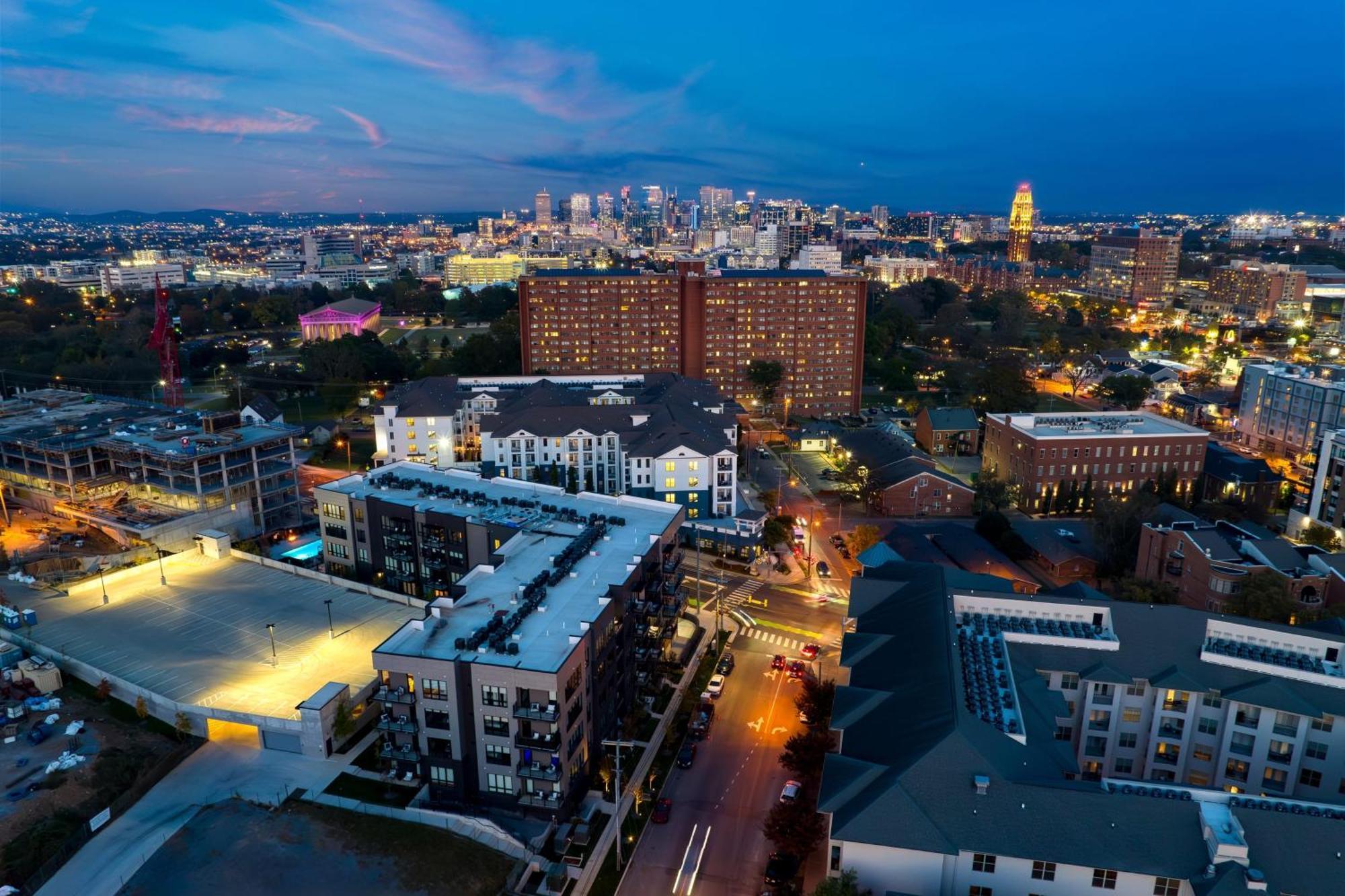 Honkey-Tonk By Avantstay Newmodern 2Bdr In Walkable Midtown W Gym Pool Nashville Exterior photo